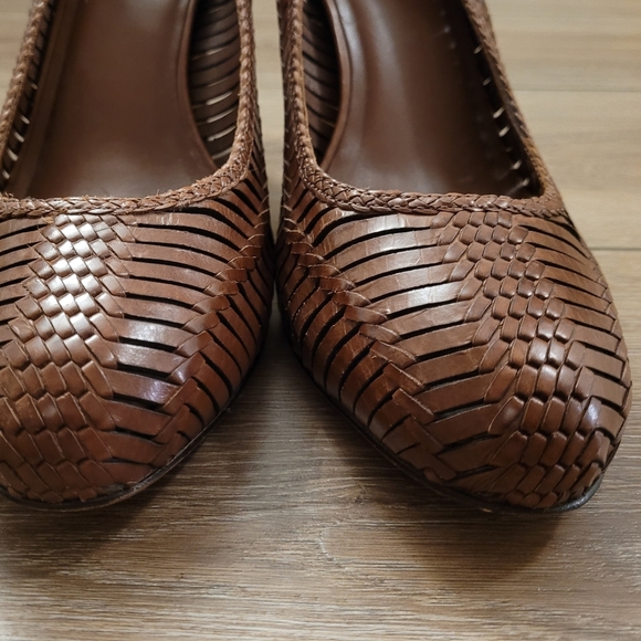 Cole Haan Woven Brown Leather Heels Size 9.5 - Picture 5 of 6